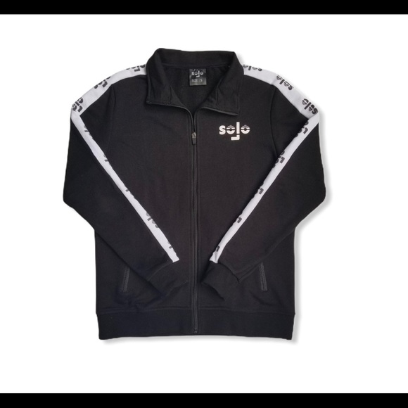 Solo Tracksuit - Picture 1 of 2